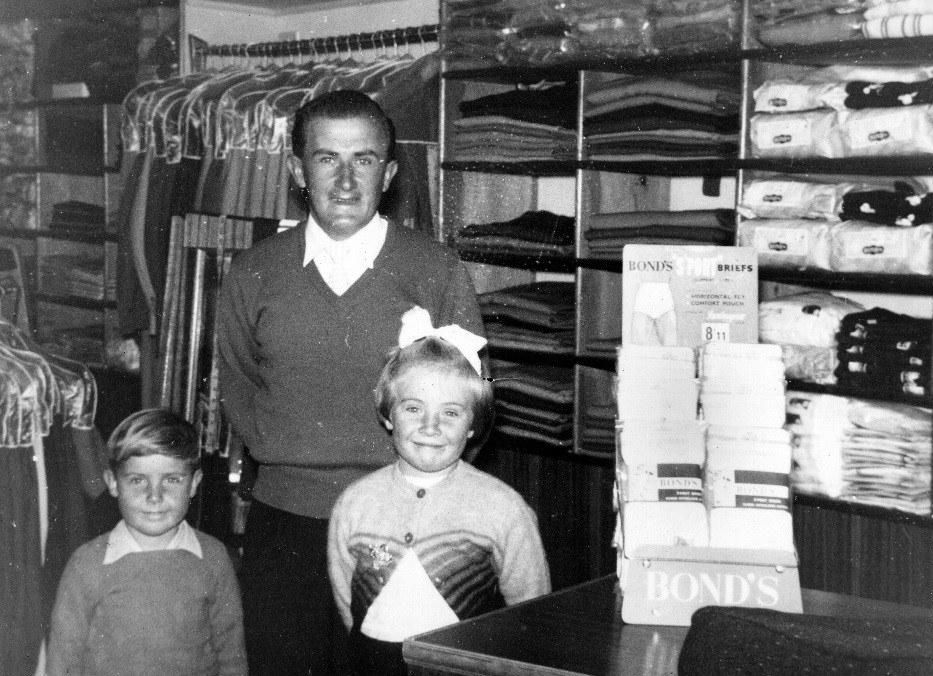 Jim Mills Family 1956